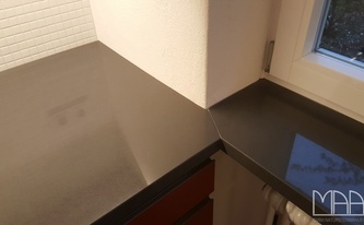 Polierte Arbeitsplatten aus dem Silestone Marengo