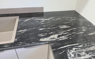 Granit Arbeitsplatten Black Cosmic in 3 cm dicke