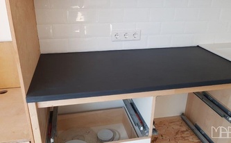 Schiefer Arbeitsplatten aus dem Material Mustang Schiefer in 3 cm Stärke