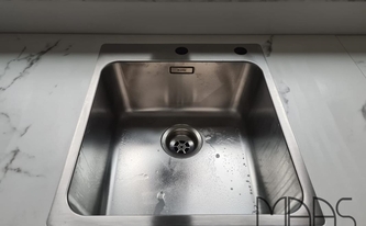 Dekton Arbeitsplatte Kairos mit Spüle