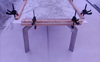 Esszimmer Tisch mit Laminam Arabescato Tischplatte