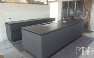 Arbeitsplatten aus Caesarstone 4120 Raven