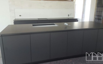 Caesarstone Arbeitsplatte 4120 Raven in 2cm Stärke