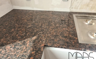 Granit Arbeitsplatte Tan Brown mit Gaskochfeld