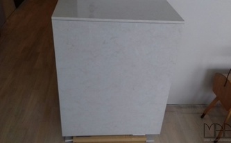 Caesarstone Arbeitsplatten und Seitenwange 5000 London Grey