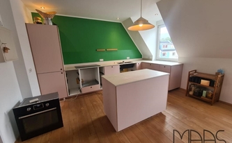 Küche in Köln mit Dekton Arbeitsplatten und Wischleisten Danae