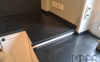 Granit Arbeitsplatten Nero Assoluto Zimbabwe in 3 cm