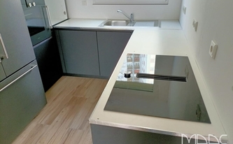 Küche in Köln mit Infinity Arbeitsplatten Extra Statuario