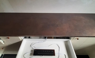 Invisacook und Invisacook Bedienfeld in der Laminam Arbeitsplatte Bruno