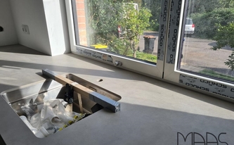 Unterbauspüle in der Marazzi Arbeitsplatte Smoke Marazzi