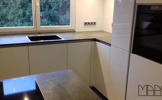 Neolith Arbeitsplatten Iron Grey in Köln montiert