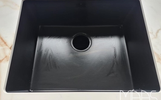 Porcelanosa Arbeitsplatte Calacatta Gold mit Unterbauspüle