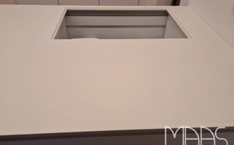 Laminam Arbeitsplatte Ardesia Bianco mit Ausschnitt