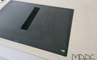 Kochfeld in der Porcelanosa Arbeitsplatte Aged Clay