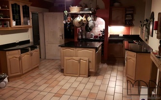 Küche mit Porto Rosa Arbeitsplatten