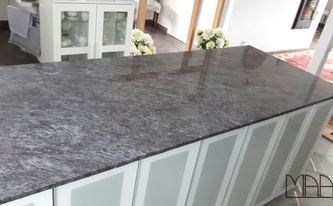 Granit Bahama Blue Arbeitsplatte