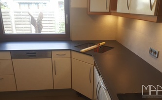 Montage in Ludwigsburg: Dekton Arbeitsplatten Sirius