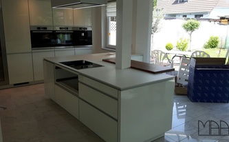 Montage in Mannheim: Dekton Arbeitsplatten Zenith