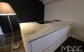 Montage in Mendig der Granit Arbeitsplatte Moon River