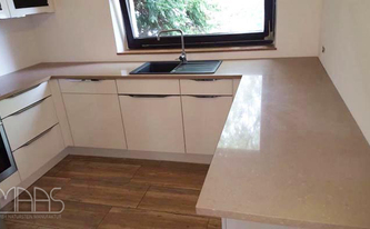 Caesarstone Arbeitsplatten 4230 Shitake, poliert