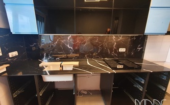 IKEA Küchenzeile in Mühlheim an der Ruhr mit Silestone Arbeitsplatte Eternal Marquina