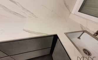 Dekton Arbeitsplatten Opera in Marmoroptik