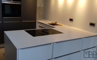 Silestone Arbeitsplatten Blanco Zeus Extreme in Nürtingen montiert