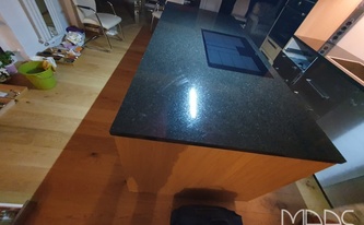 Kücheninsel mit Granit Arbeitsplatte Black Pearl