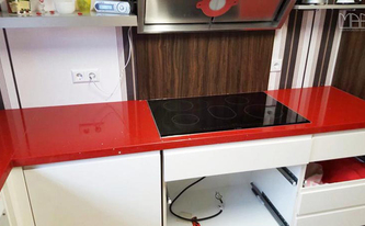 Caesarstone 7450 Ruby Reflections Arbeitsplatten