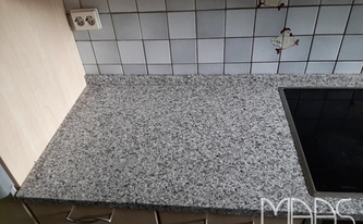 Granit Arbeitsplatte Bianco Sardo in 3 cm Stärke