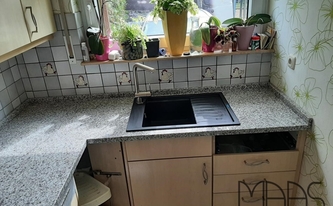 Granit Arbeitsplatte Bianco Sardo mit Spüle