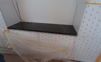 Montage der Level Keramik Arbeitsplatte Imperial Black Select