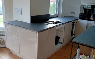 Küche in Schweinfurt mit Silestone Arbeitsplatten Ethereal Dusk