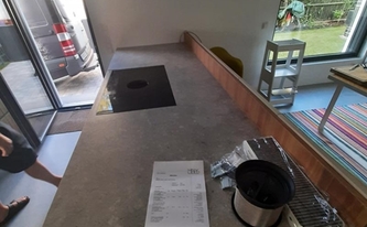 Kücheninsel mit Dekton Arbeitsplatte VK03 Grigio