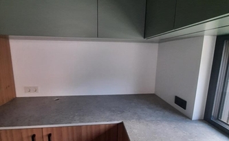 Montage der Dekton Arbeitsplatten VK03 Grigio in Starnberg