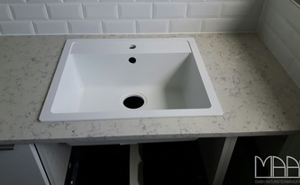 Silestone Arbeitsplatte Lyra mit Spüle