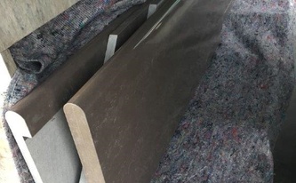 Silestone Arbeitsplatten Ironbark mit polierten Oberflächen