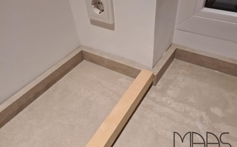 Caesarstone Wischleisten 4023 Topus Concrete in 4 cm Höhe
