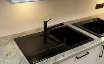 Granit Arbeitsplatte Cielo Ivory mit Spüle