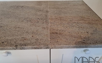 Astoria Ivory Granit Arbeitsplatten in 3,0 cm Stärke
