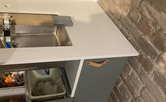 Willich IKEA Küche mit Diresco Arbeitsplatten und Fensterbank AU200
