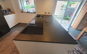 Montage in Willich der Granit Arbeitsplatte Nero Assoluto Zimbabwe