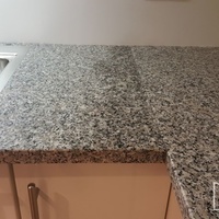 Bad Tölz Granit Arbeitsplatten Rosa Beta