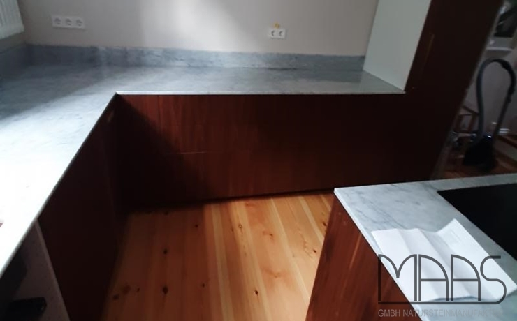Berlin Bianco Carrara Marmor Arbeitsplatten und Waschtischplatte