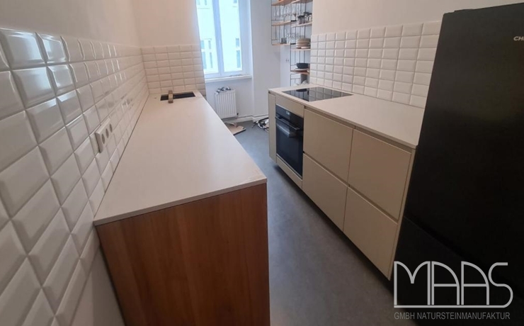 Berlin IKEA Küche in 4001 Fresh Concrete Caesarstone Arbeitsplatten