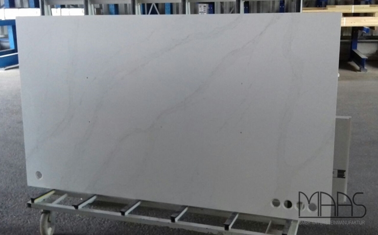 Lieferung - Crottendorf Eternal Calacatta Gold Silestone Arbeitsplatte 