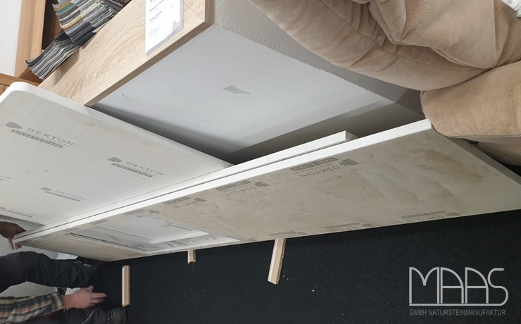 Dillenburg Kairos Dekton Arbeitsplatten