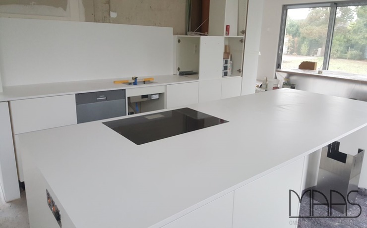 Aufmaß, Lieferung und Montage - Düsseldorf Blanco Zeus Extreme Silestone Arbeitsplatten