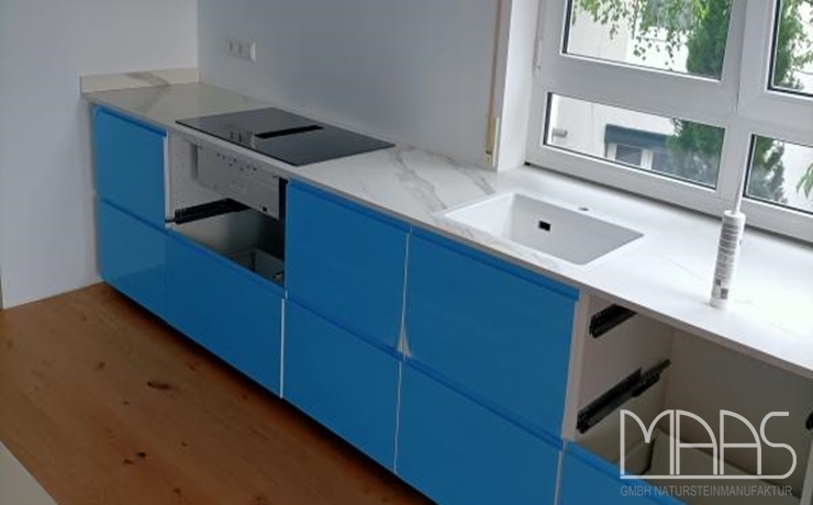 Aufmaß, Lieferung und Montage - Eningen unter Achalm IKEA Küche mit Opera Dekton Arbeitsplatten und Wischleisten Aufmaß, Lieferung und Montage - Eningen unter Achalm IKEA Küche mit Opera Dekton Arbeitsplatten und Wischleisten
