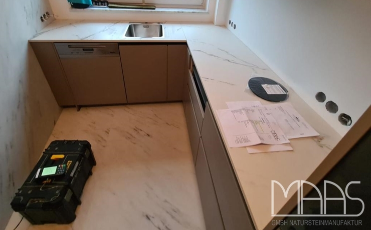 Isernhagen Kairos Dekton Arbeitsplatten und Rückwand